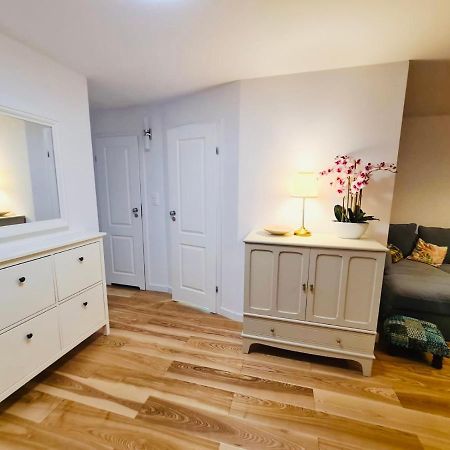 Mountain View 2-Double Bedroom Apartment Jelenia Góra Eksteriør billede